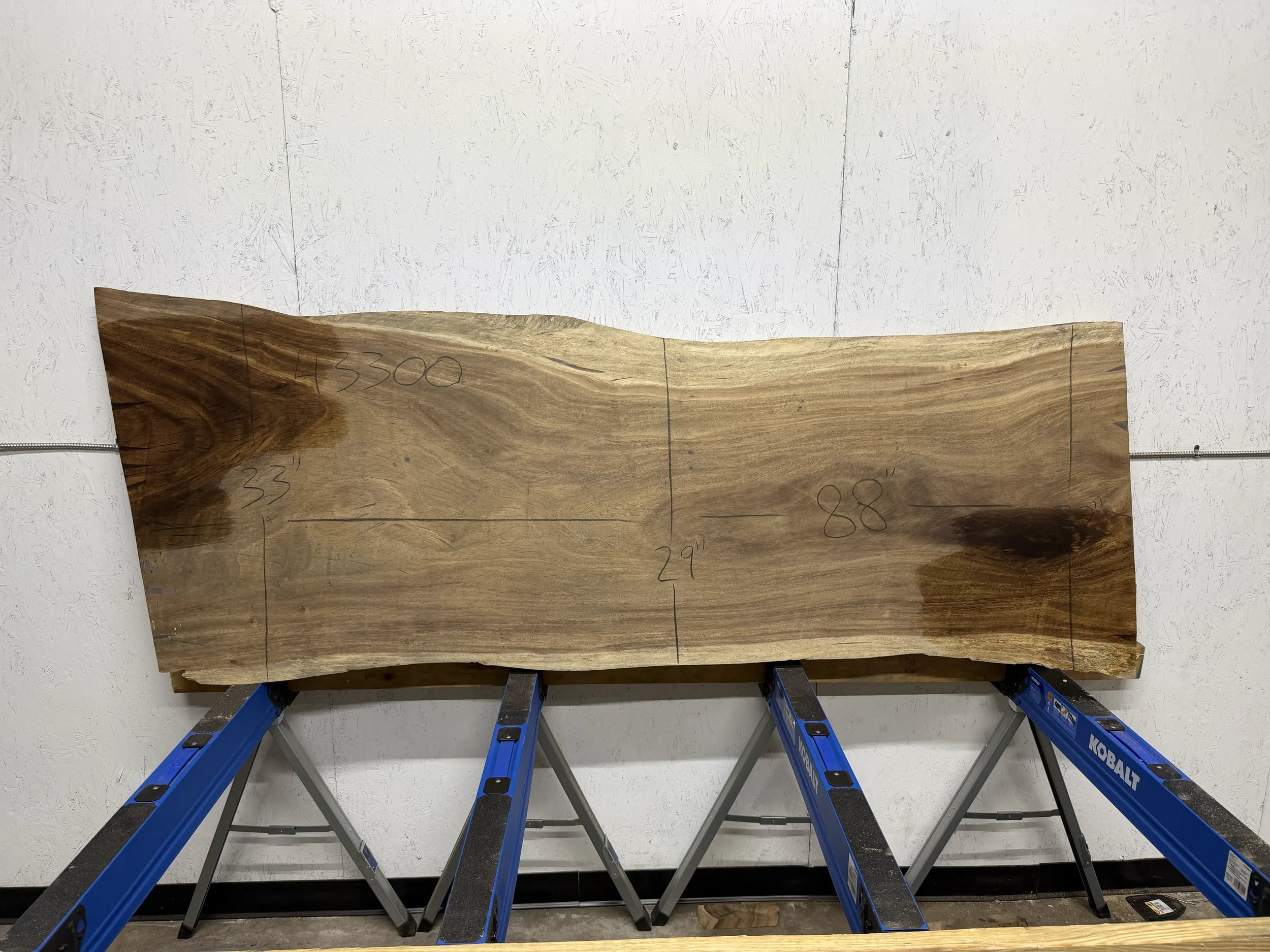 MONKEY POD - 89x33x2 Inches - K43300CEN