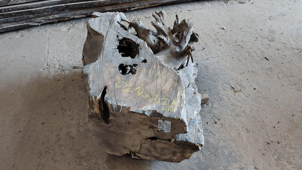 Image of QUEBRACHO - 47x33x17 Inches - R20193QUE - a live edge QUEBRACHO slab, 47 Inches long, 33 Inches wide, and 17 Inches thick.